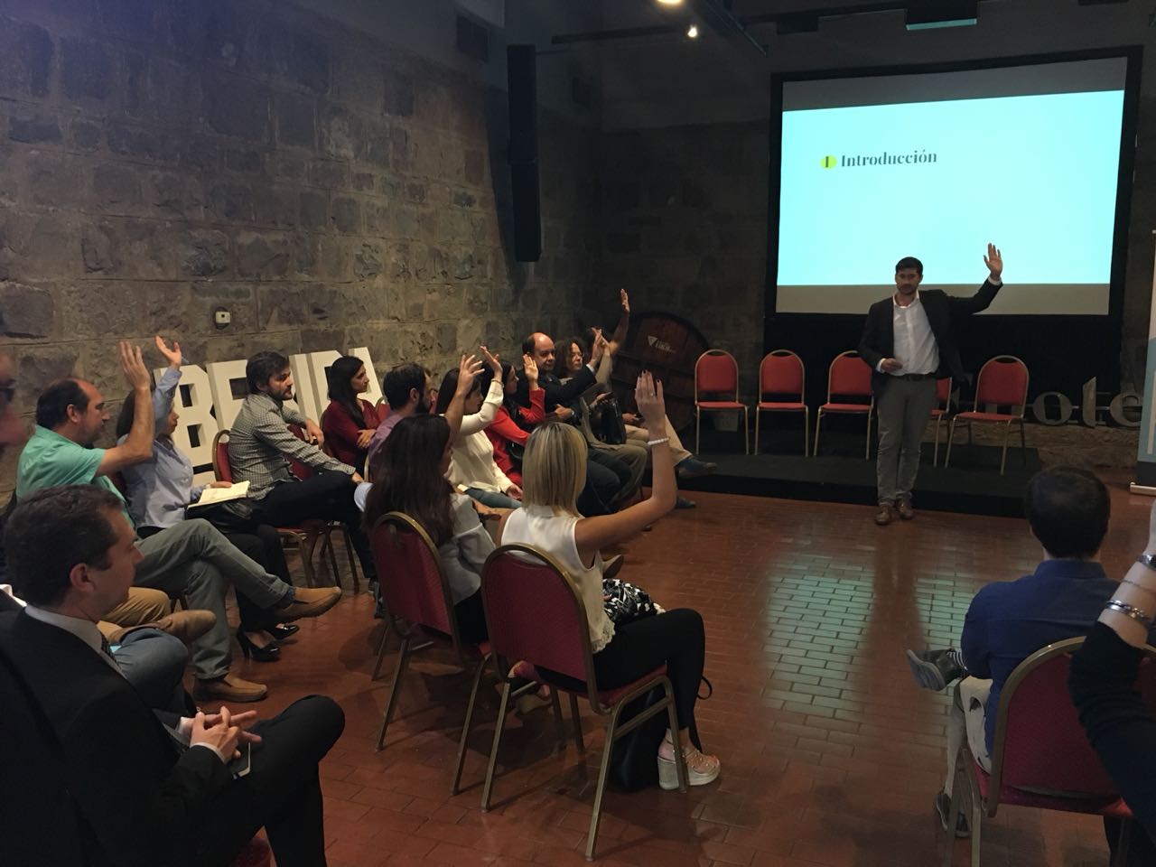 Gabriel Lanfranchi (CIPPEC) en la presentación del diagnóstico colaborativo de Mendoza
