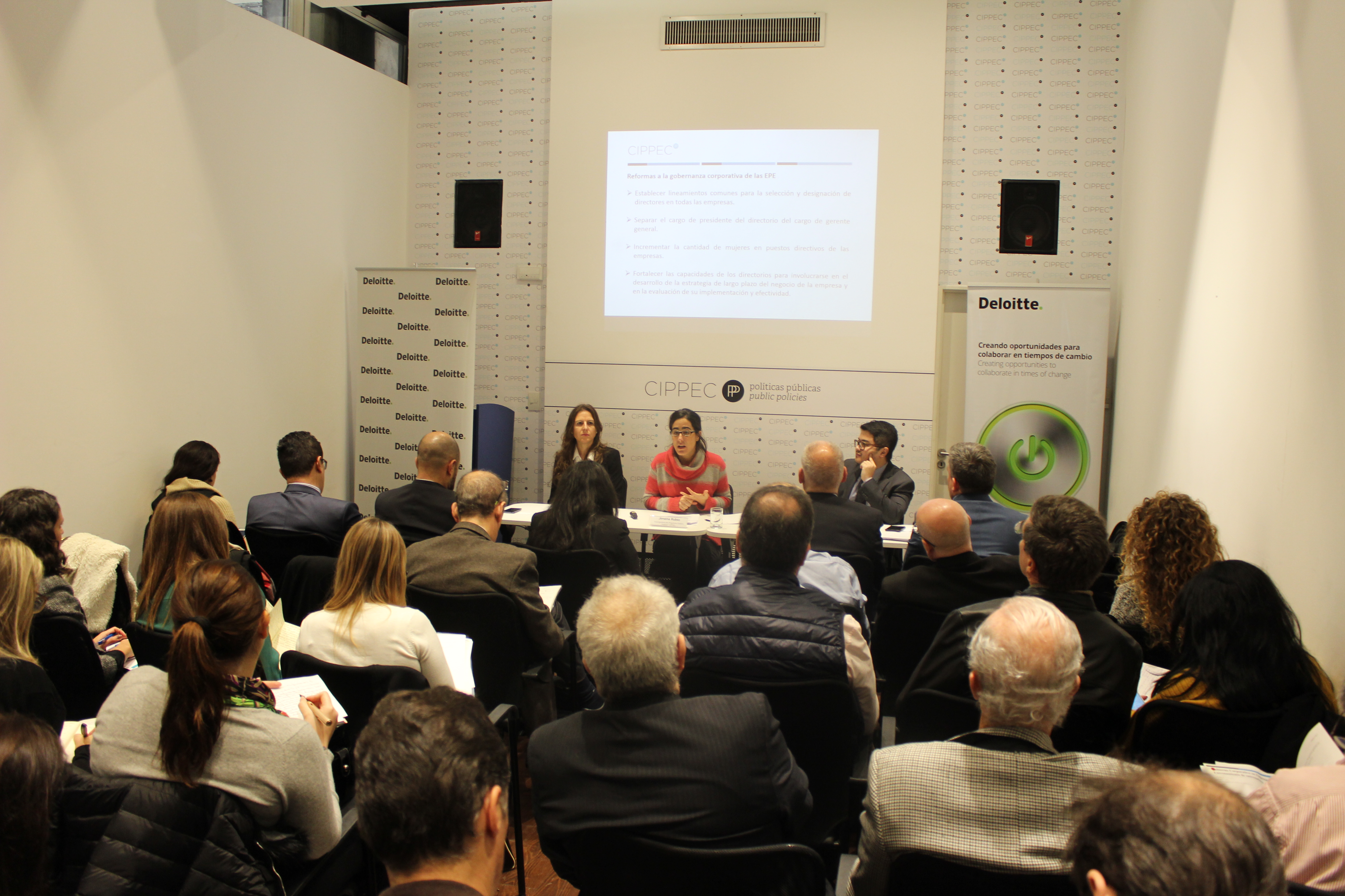 Encuentro en CIPPEC sobre el programa de entrenamiento “Gobierno Corporativo en empresas públicas”-2