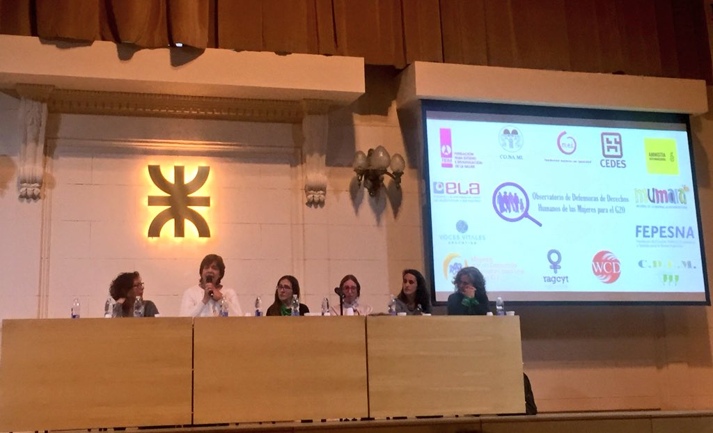 Representantes de CIPPEC en la reunión organizada por el Observatorio de Defensores de Derechos Humanos de las Mujeres para el G20