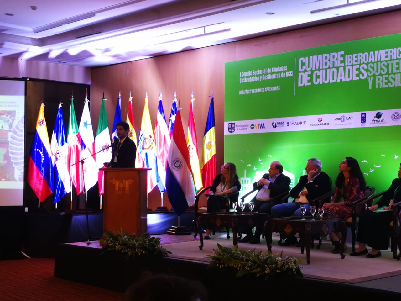 Gabriel Lanfranchi (CIPPEC) en la Cumbre de Ciudades Sustentables y Resilientes 